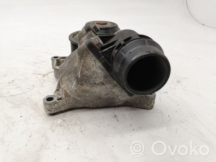 BMW 5 F10 F11 Pompe de circulation d'eau 7800029