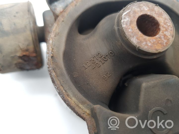 Toyota Corolla E120 E130 Supporto della scatola del cambio 1237221070