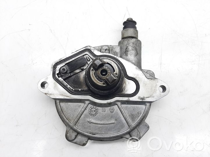 Mercedes-Benz A W169 Alipainepumppu A6402300365