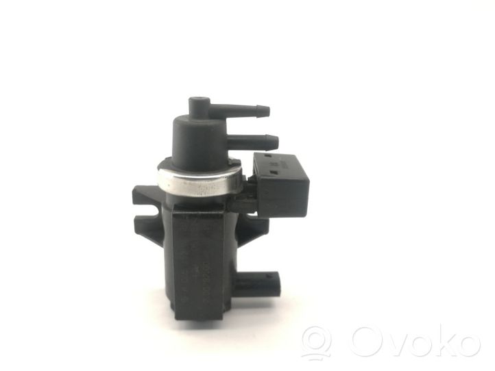 Mitsubishi Colt Valve de freinage A0051535528