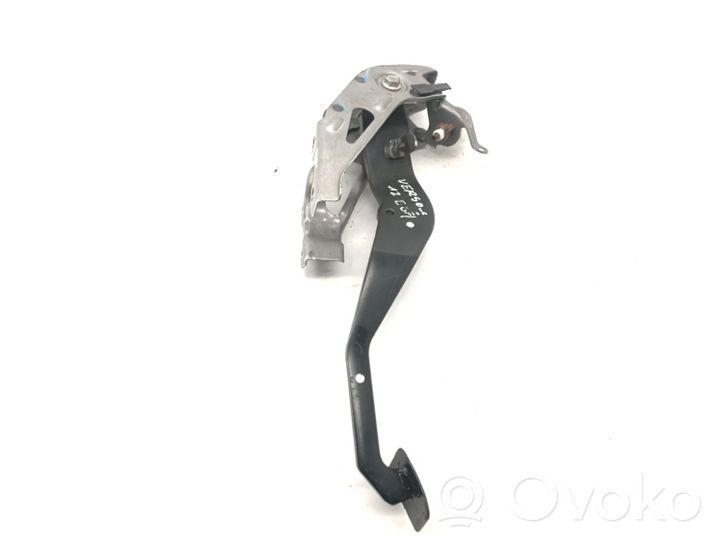 Toyota Verso-S Brake pedal 