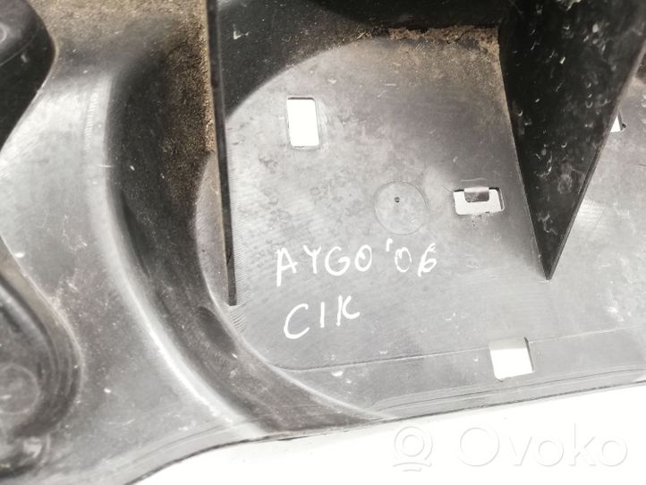 Toyota Aygo AB10 Inna część podwozia 