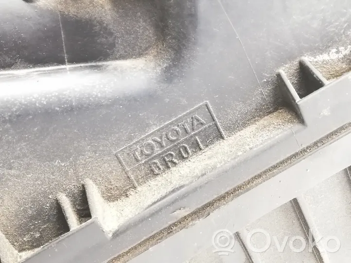 Toyota Avensis T250 Boîtier de filtre à air 0R01
