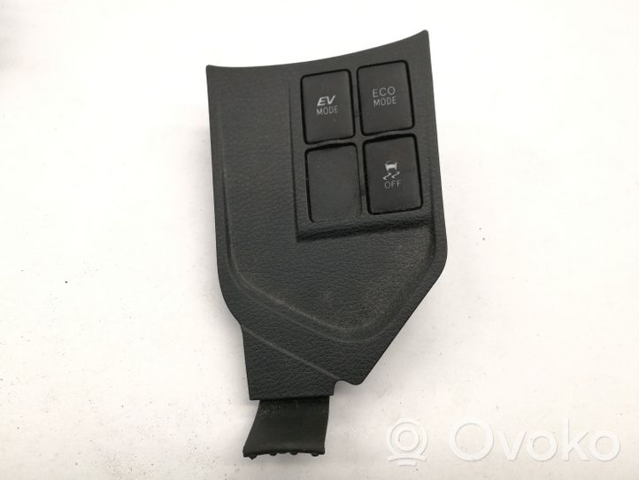 Toyota Yaris Zestaw przełączników i przycisków 589170D160