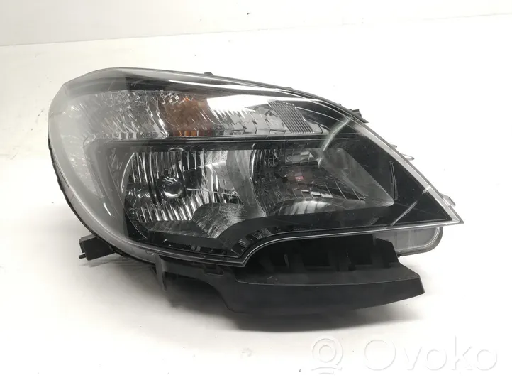 Opel Mokka X Lampa przednia 95440410