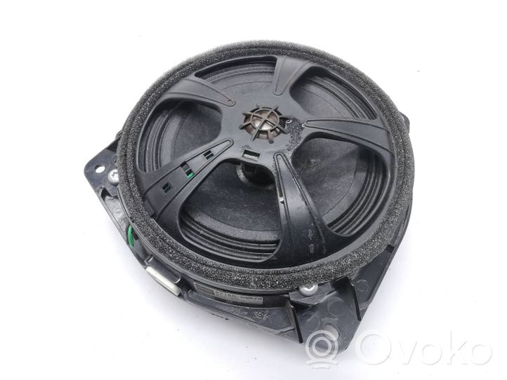 Lexus RX 330 - 350 - 400H Subwoofer-bassokaiutin 861600W570