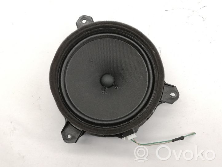 Subaru Outback (BS) Enceinte de porte arrière 86301AL61A