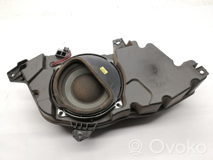 Hyundai Santa Fe Subwoofer speaker 963802W100