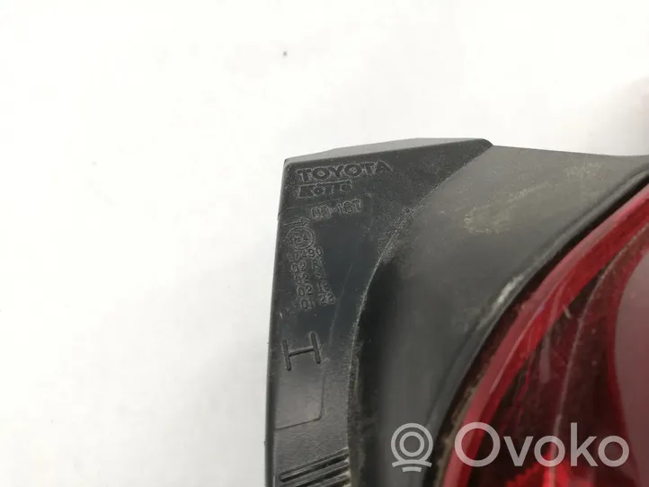 Toyota Yaris Lampa tylna E417490