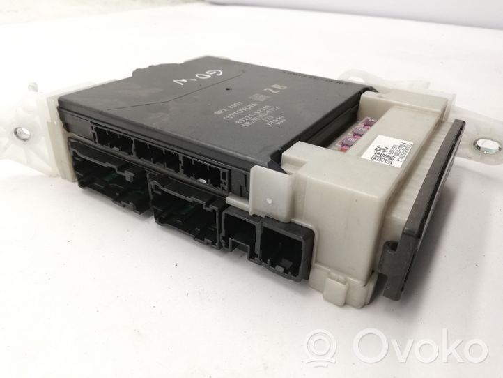 Toyota Corolla E210 E21 Module de contrôle carrosserie centrale 8922102710