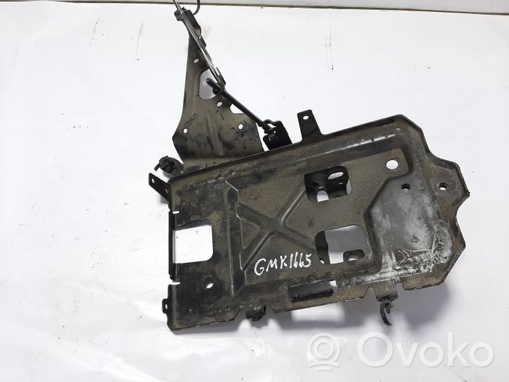 Opel Insignia B Vassoio scatola della batteria 84221668