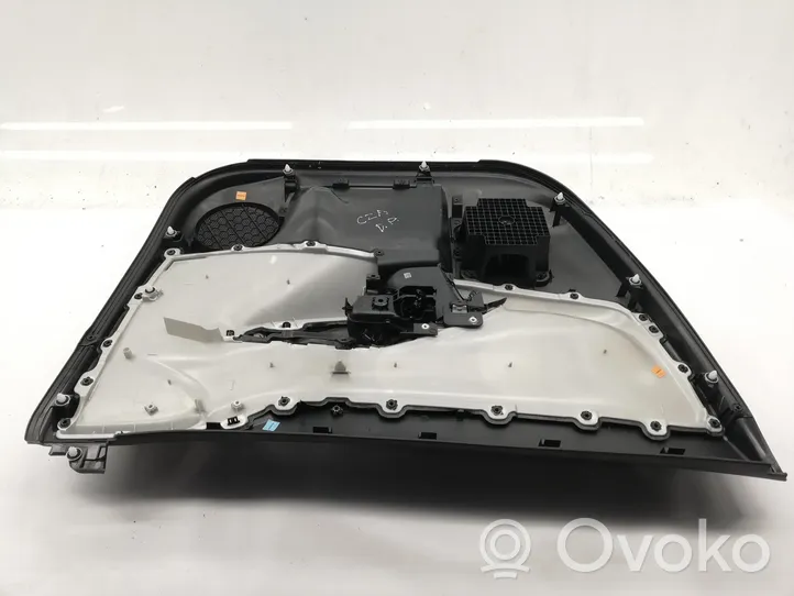 Toyota Yaris Cross Garniture de panneau carte de porte avant T0540055