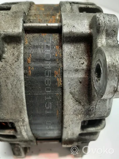 Volkswagen Sharan Alternator F00M580151