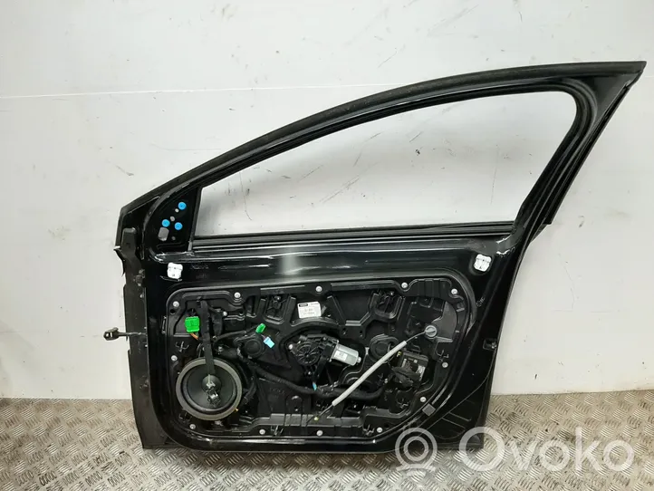 Volvo V40 Portiera anteriore 3175104