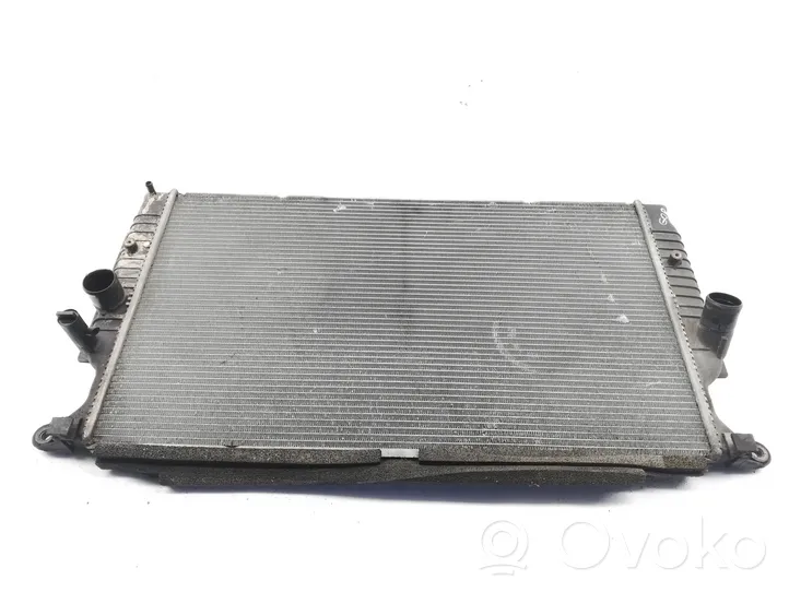 Toyota Avensis T270 Radiateur de refroidissement M135676