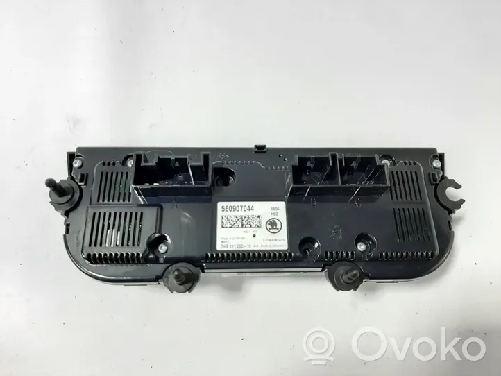 Skoda Octavia Mk3 (5E) Przełącznik / Włącznik nawiewu dmuchawy 5E0907044