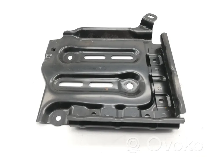 Toyota Yaris Cross Support boîte de batterie 