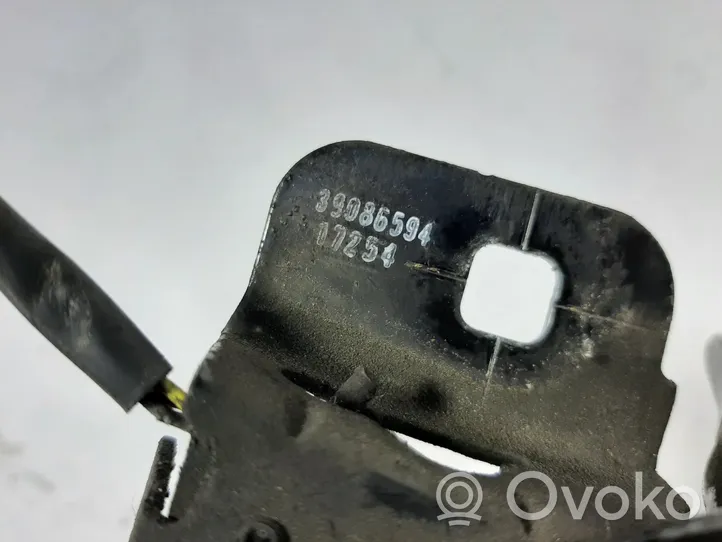 Opel Insignia B Zamek pokrywy przedniej / maski silnika 39086594