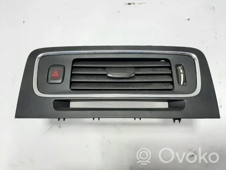 Volvo V60 Copertura griglia di ventilazione cruscotto 1302138