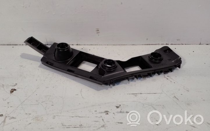 Volkswagen Golf VII Soporte de montaje del parachoques trasero 5G6807394B