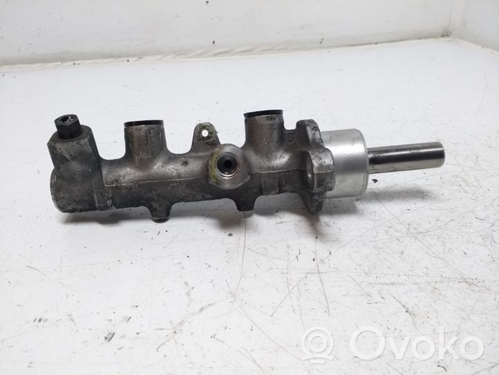 Honda Accord Master brake cylinder 