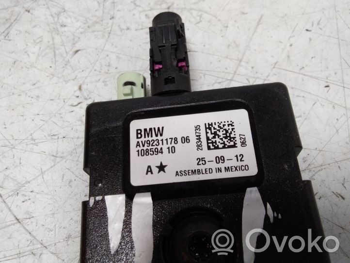 BMW 3 F30 F35 F31 Antena (GPS antena) AV923117806
