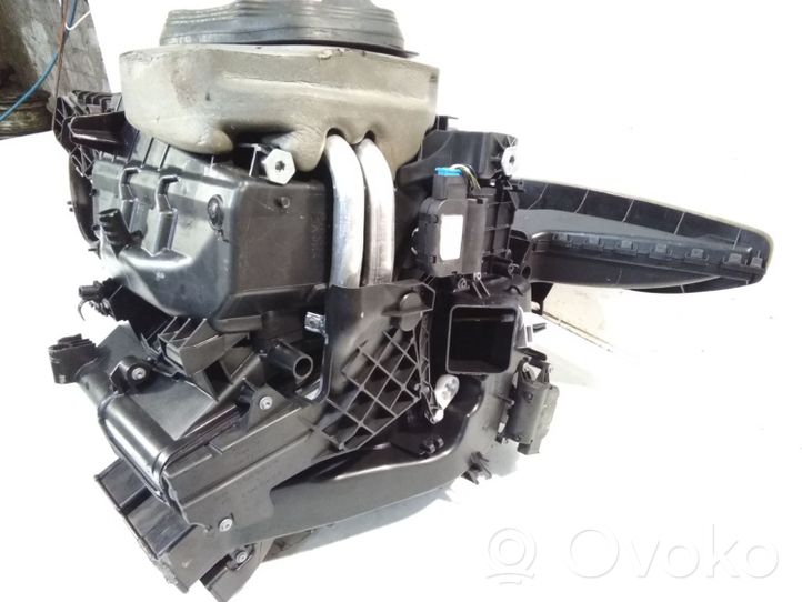 Volkswagen PASSAT CC Scatola climatizzatore riscaldamento abitacolo assemblata 3C1820308