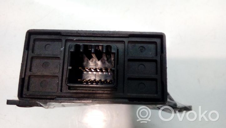 Mitsubishi Carisma Unidad de control/módulo inmovilizadora F005V00072