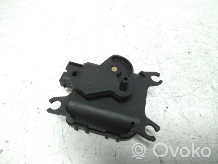 Audi A2 Moteur / actionneur de volet de climatisation 6Q1907511B