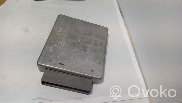 Ford Mondeo Mk III Sterownik / Moduł ECU 1S7F12A650DD