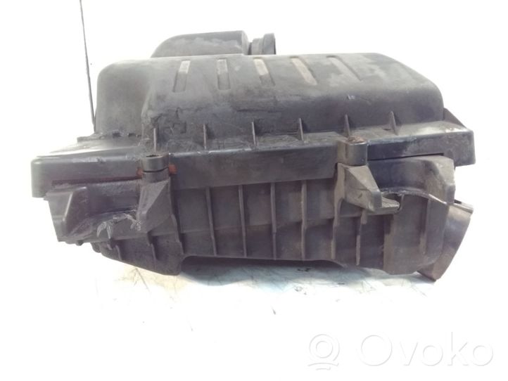 Opel Vivaro Scatola del filtro dell’aria 8200467321