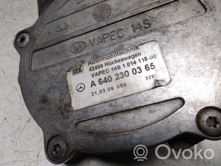 Mercedes-Benz B W245 Vacuum pump A6402300365