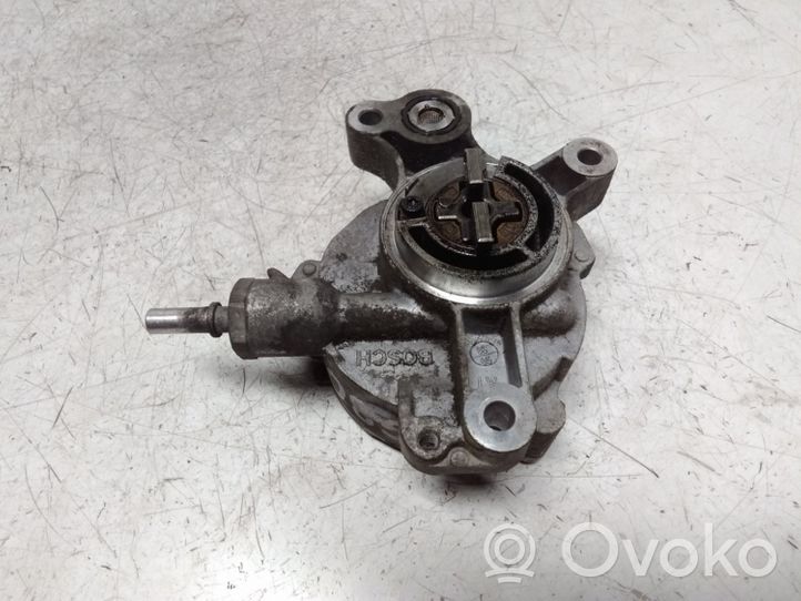 Volvo V50 Pompe à vide D1651A