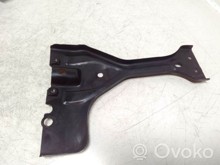 Volkswagen Tiguan Staffa del pannello di supporto del radiatore 5N0805567B