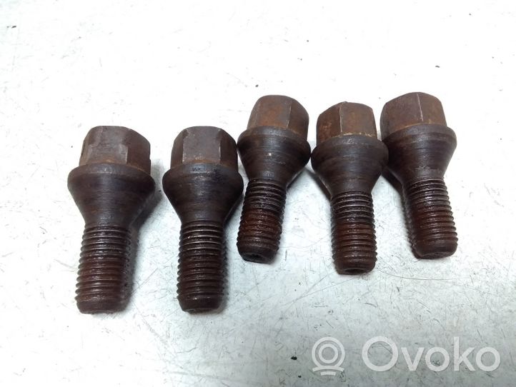 Opel Zafira A Nuts/bolts 