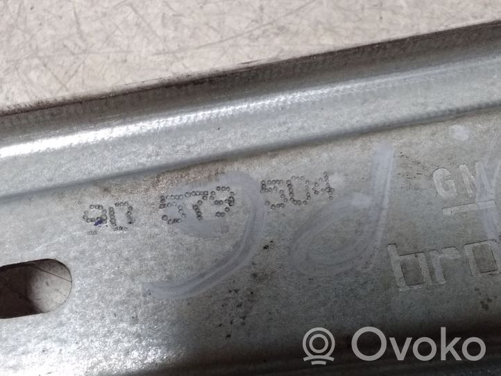 Opel Zafira A Takaoven manuaalinen ikkunan nostin 90579504