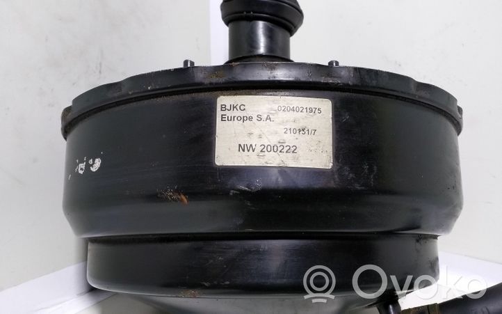 Mitsubishi Carisma Servo-frein 0204021975