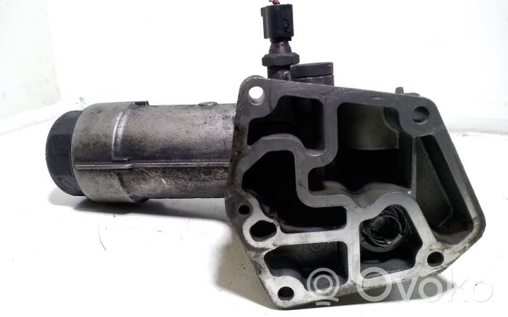 Audi A3 S3 8L Halterung Ölfilter / Ölkühler 038115389B