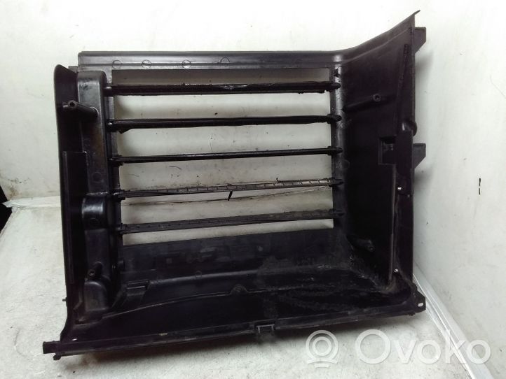 BMW 3 E46 Convogliatore ventilatore raffreddamento del radiatore 0931642