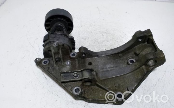 Citroen C4 Grand Picasso Support de générateur / alternateur 9682367380