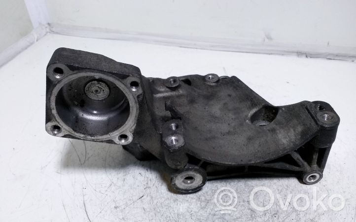 Opel Vectra B Supporto di montaggio della pompa del servosterzo 90502550