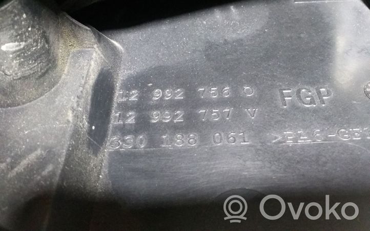 Opel Corsa C Couvercle cache moteur 12992756