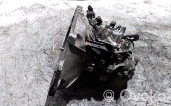 Opel Tigra A Manual 5 speed gearbox 90334345