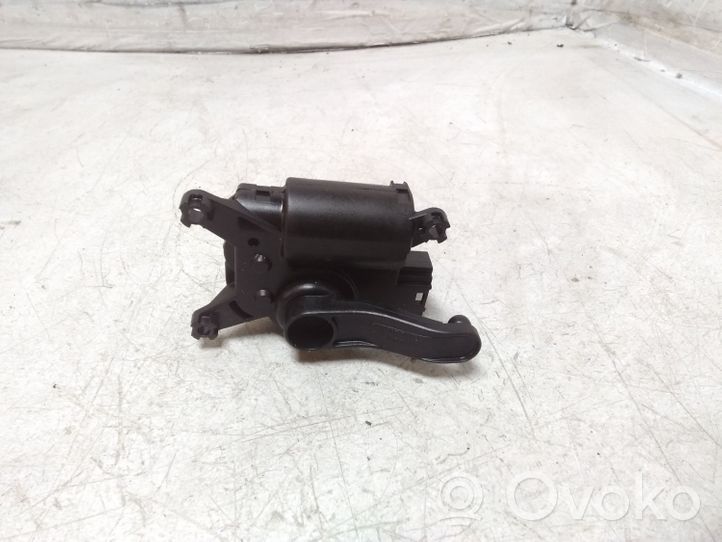 Volkswagen Transporter - Caravelle T5 Stellmotor Heizung Klima 52410492