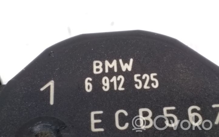 BMW 3 E46 Tuloilmaventtiilin käyttömoottori 6912525