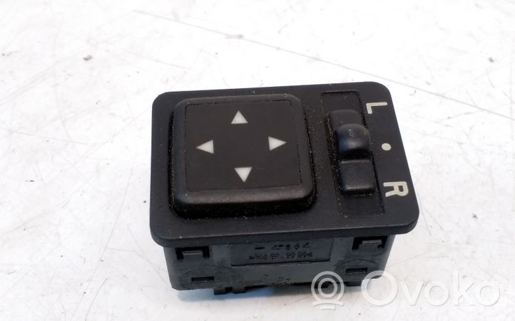 Mitsubishi Carisma Wing mirror switch 03220000