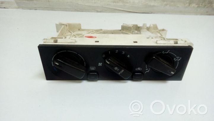 Mitsubishi Carisma Climate control unit MR500529