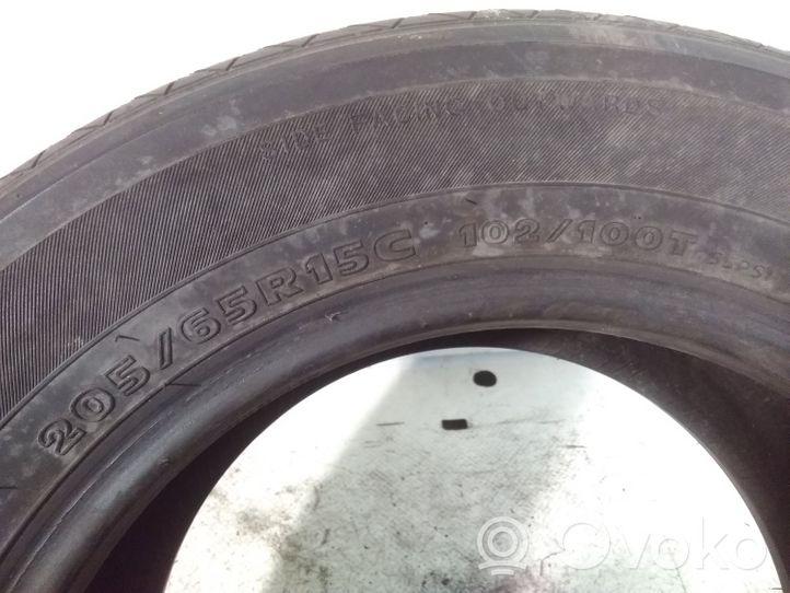 Mercedes-Benz Vito Viano W638 R15 C summer tire 20565R15C