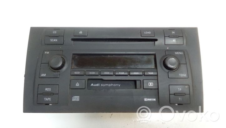 Audi A6 S6 C5 4B Unité principale radio / CD / DVD / GPS 