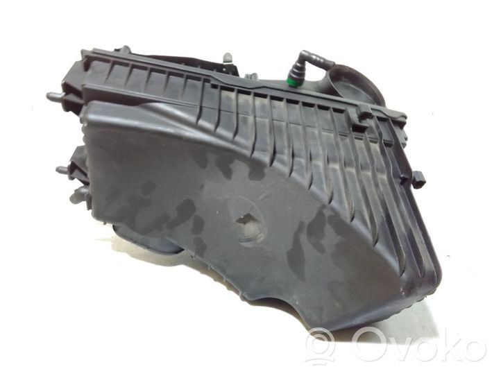 Volkswagen Touareg I Coperchio scatola del filtro dell’aria 7L0129607